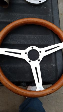Steering wheel nice and polished