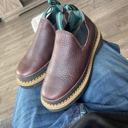 Size 6 Like New