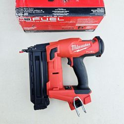 Milwaukee 18V FUEL Brad Nailer 18 guage