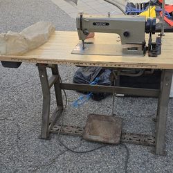 Vintage Sewing Machine