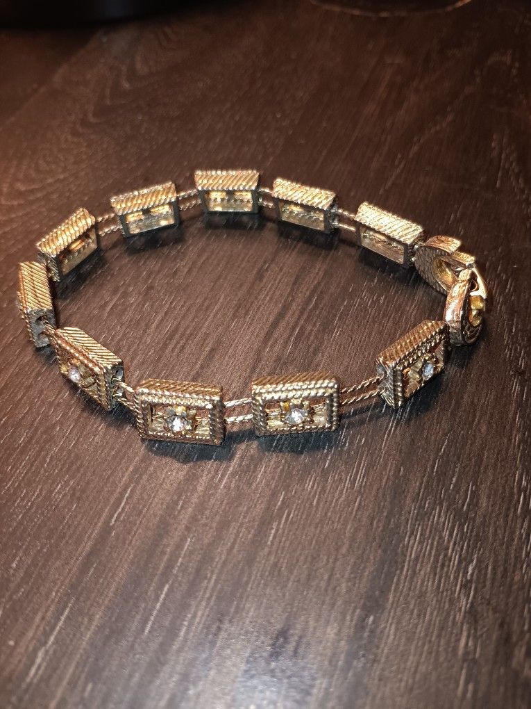 Cruxart  10 stone Western Bracelet 