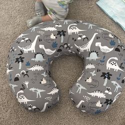 Boppy pillow