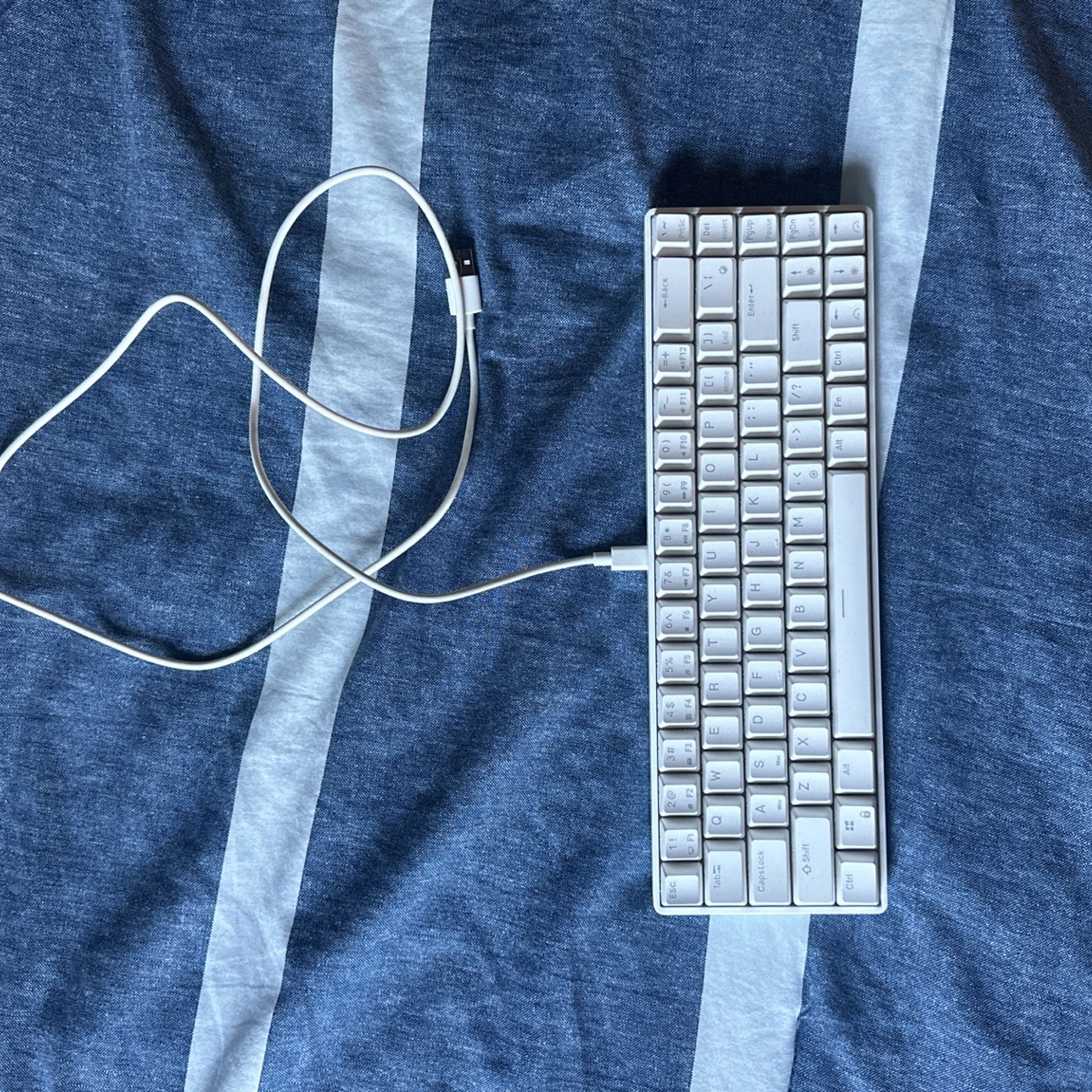 RK ROYAL KLUDGE RK68 (RK855) Wired 65%