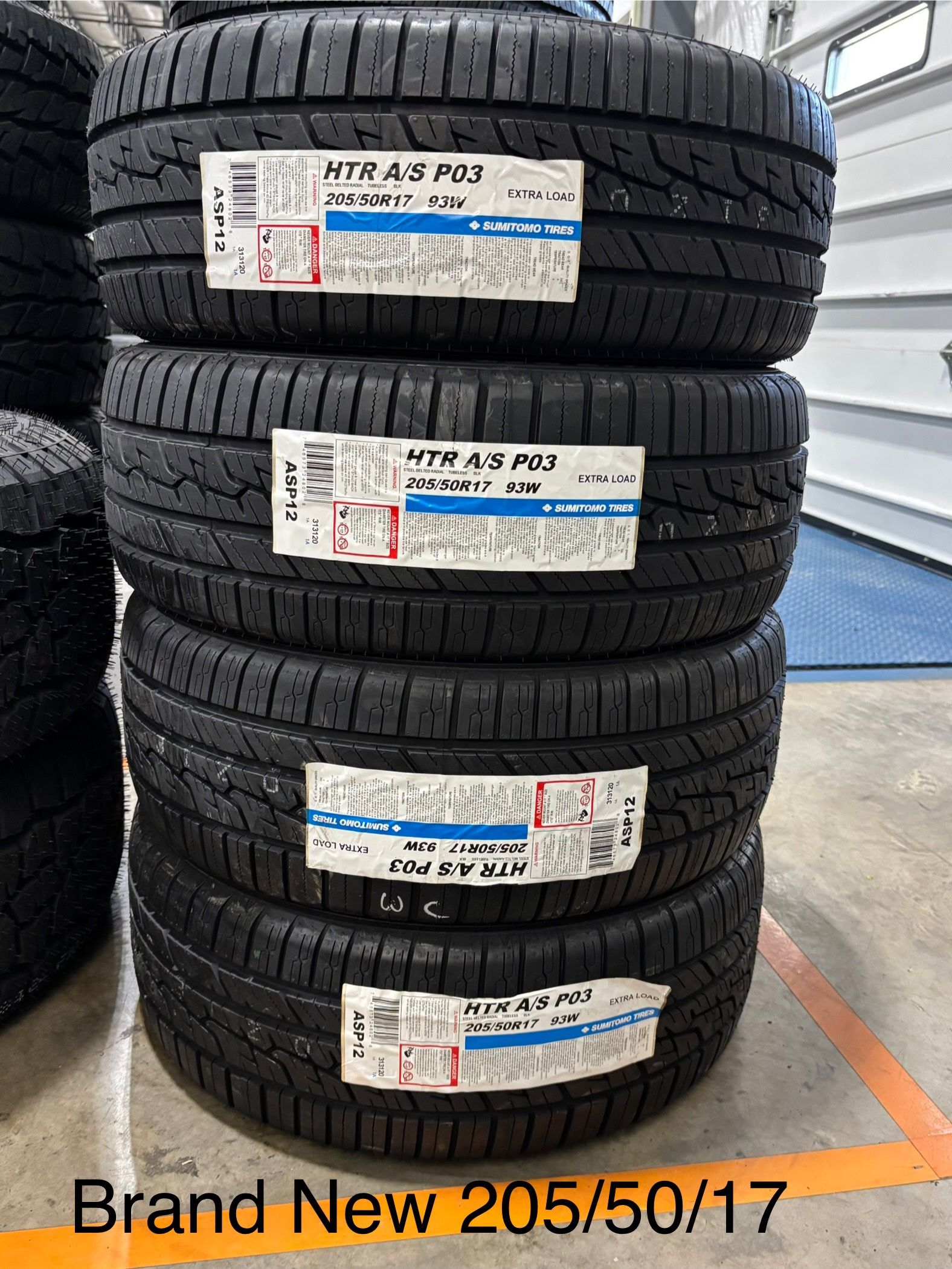 (4) - 205/50/17 Sumitomo HTR A/S P03 Tires