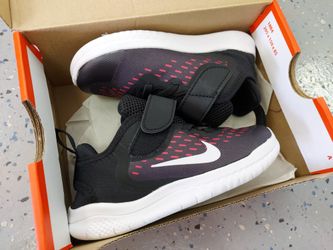 Nike Free run 10c toddler. New