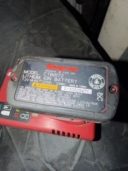 Snap-on CTB8172 Lithium Ion Battery With Charger