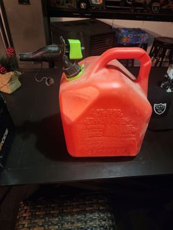 5gal gas can
