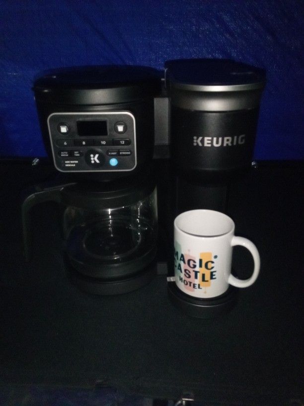 Keurig K-Duo Single Serve & Carafe Coffee Maker 