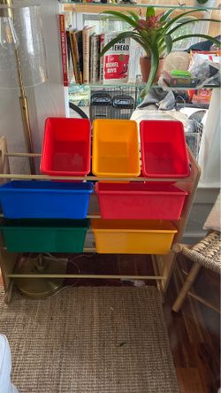 Children’s storage system