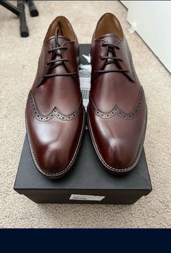 Dressing shoes