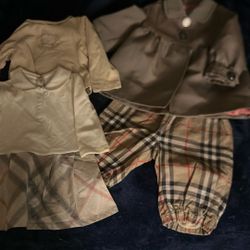  Burberry Lot