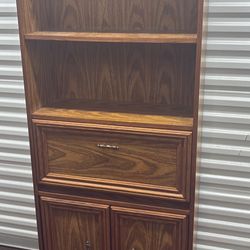 Название Solid wood book cases with secretary dropdown. Size 72x30x12"
