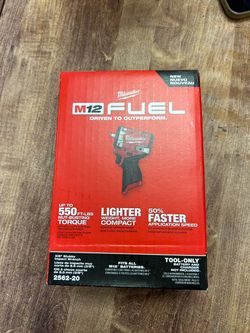 Milwaukee m12 fuel 3/8” stubby impact wrench
