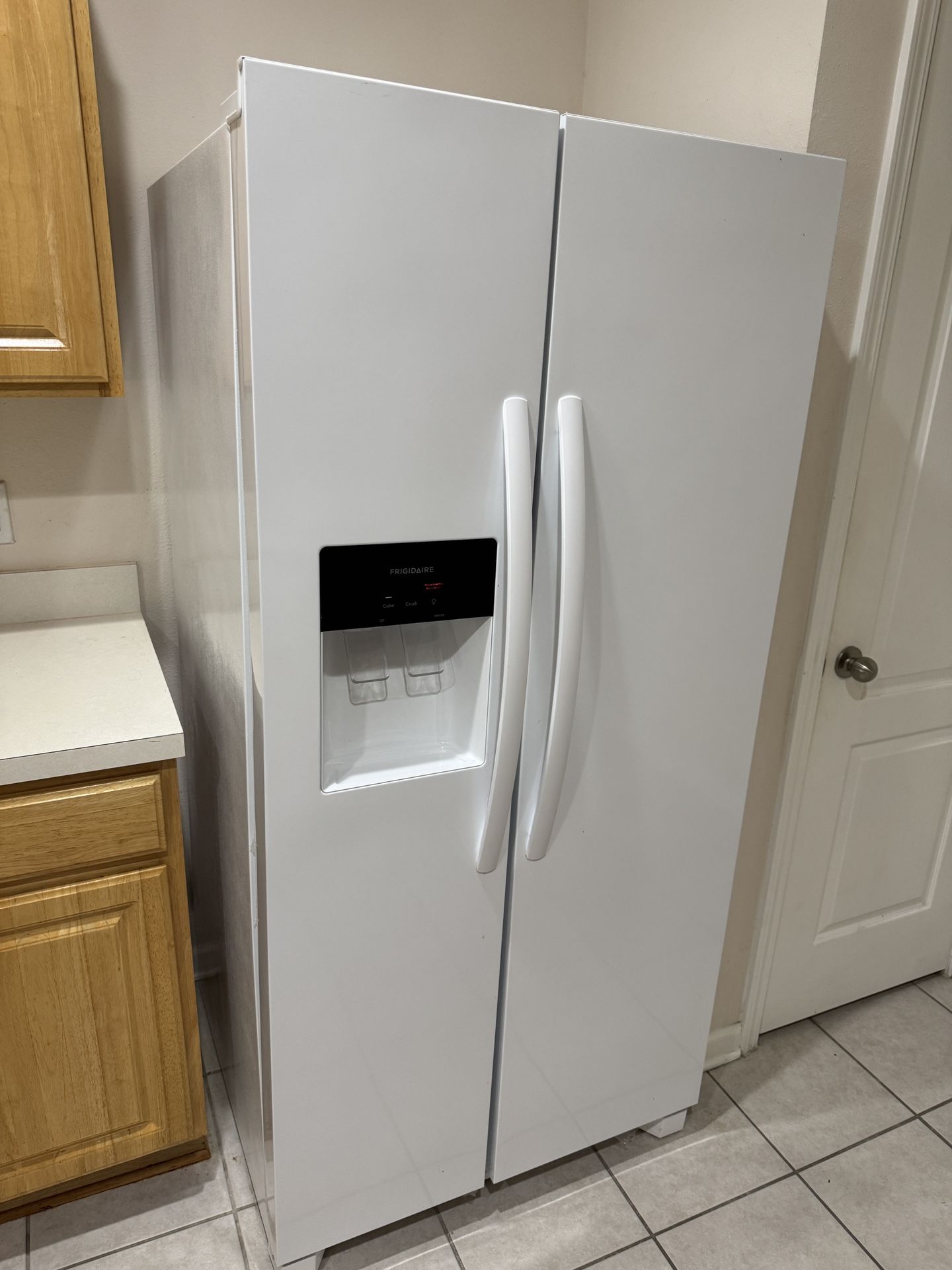 Frigidaire Refrigerator