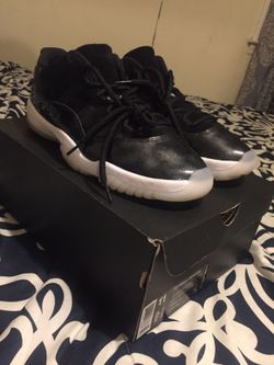 Air Jordan retro 11 low size 11