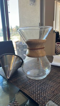 Chemex pour over coffee maker