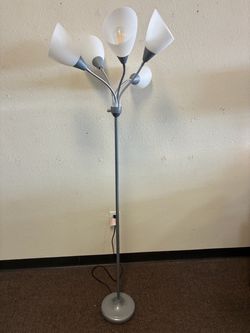 Floor lamp