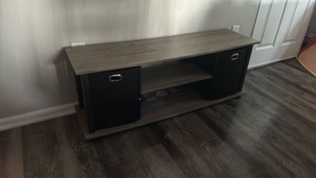 Tv stand / shelving