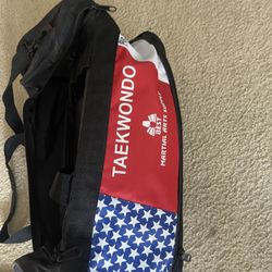 Kids Taekwondo Sparring Kit With Bag And Nunchucks 