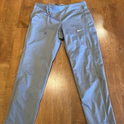 Nike Dri Fit Capri Pants Shipping Available 
