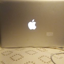 2016 Mac Book Pro OS Sierra 