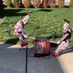 Animated See-saw Clowns