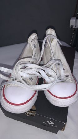 Girls converse