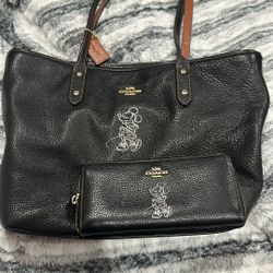 Limited edition Coach x Disney minnie mouse purse and wallet