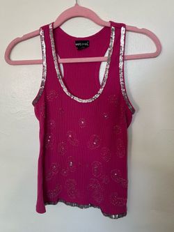 Pink tank top