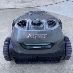 Aiper Seagull Pro - Cordless Pool Vacuum