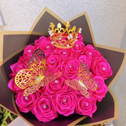 Ramo Fuxcia Rosas Eternas 24