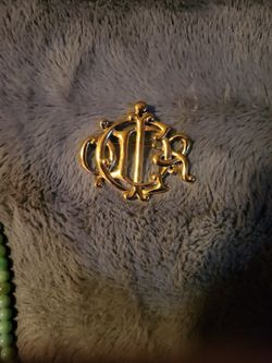 Christan Dior Pin
