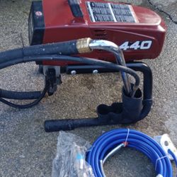 Paint Sprayer Titan 440 Impact 