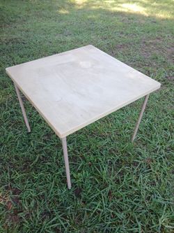 Portable Card Table