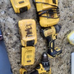 Dewalt Batterys Drill And Charger 