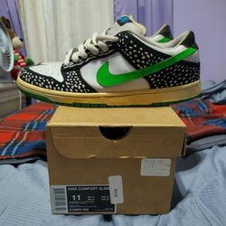 Nike SB Dunk Low Loon Size 10.5