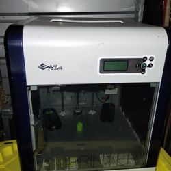XYZPrinting Da Vinci 1.0A 3D Printer Works Great! 