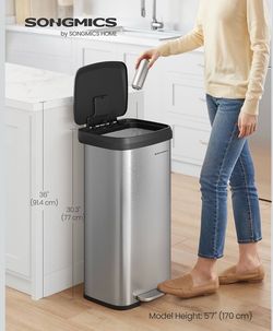 Kitchen Trash Can, 18  Gallon