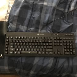 Corsair Mouse And Keyboard Bundle