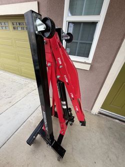 PITTSBURGH 2-Ton Folding Engine Hoist / Shop Crane