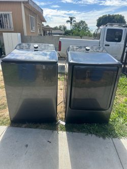 Samsung washer & gas dryer set