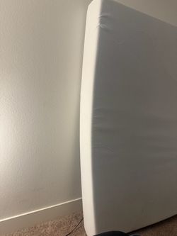 Full size memory foam bed