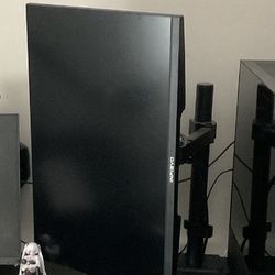 120 hertz monitor for gaming and streaming