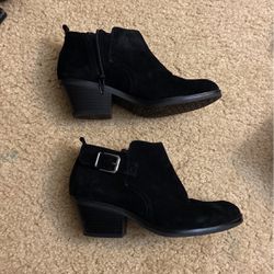 Size 6.5 Bootie