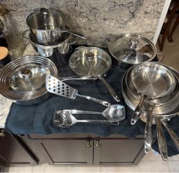Wolfgang  Puck “Bristo Elite Collection”  19 Piece Stainless Steel Cook Ware Set