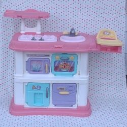 Fisher-Price Grow with Me Cook and Care Pink Kitchen