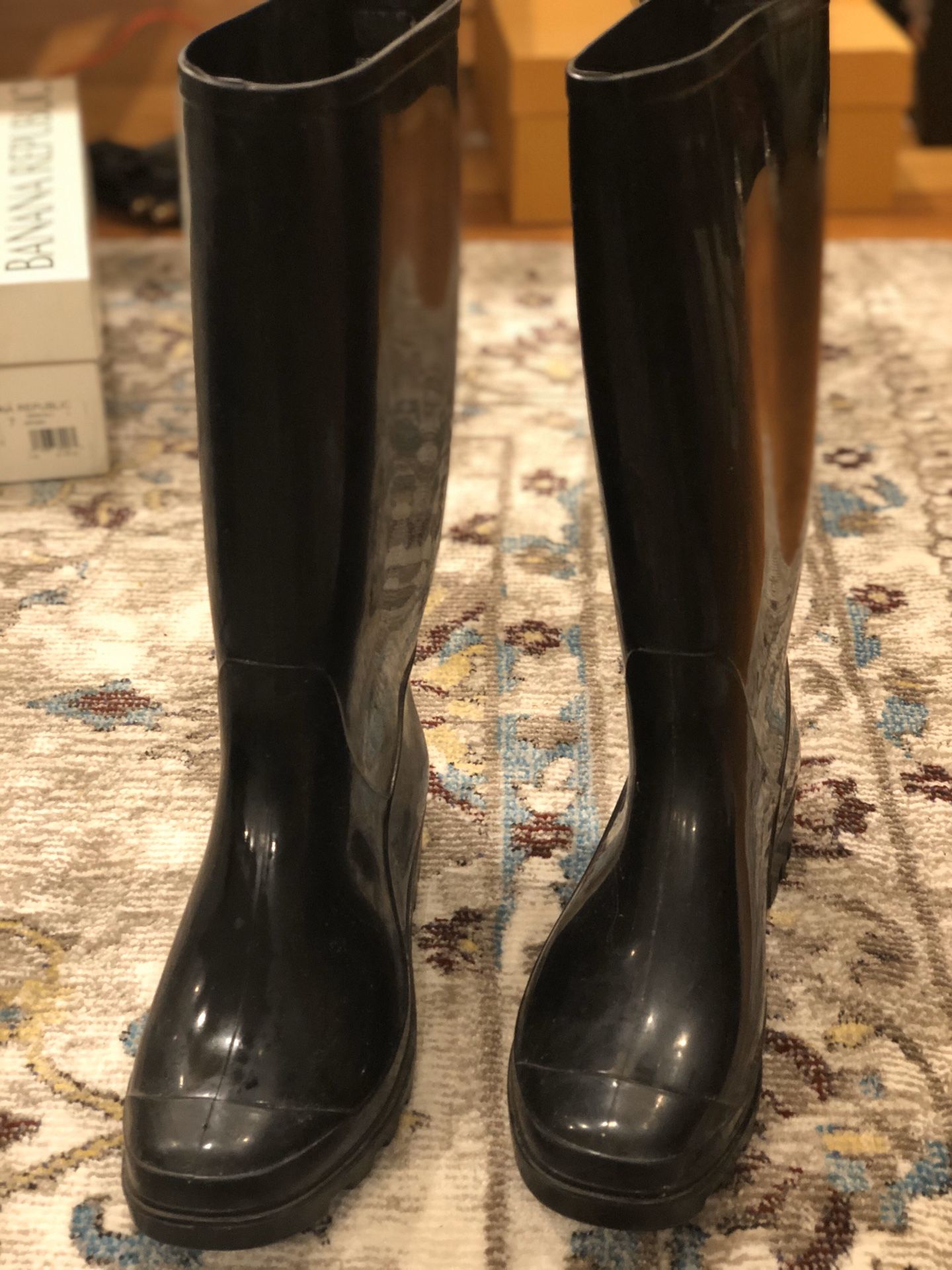 Rubber Boots size 6 (nearly new)