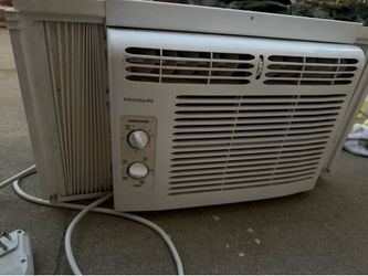 Working ac $30