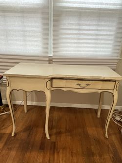 Vintage Desk - White