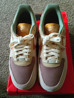 Women's size 9 air force 1 pick up in Florence KY